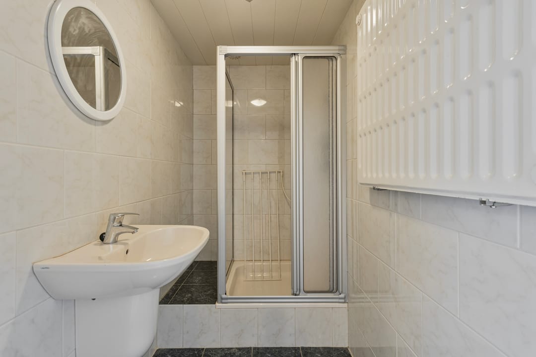 Photo 22 of Van Mereheymstraat 46