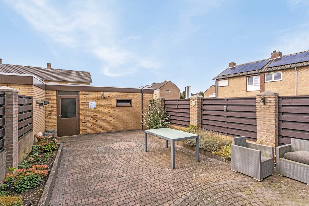 Photo 28 of Van Mereheymstraat 46