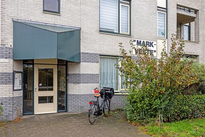 Bekijk foto 21 van Wagenstraat 37