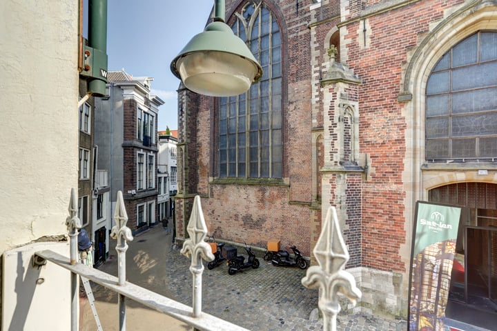 View photo 16 of Achter de Kerk 9-E