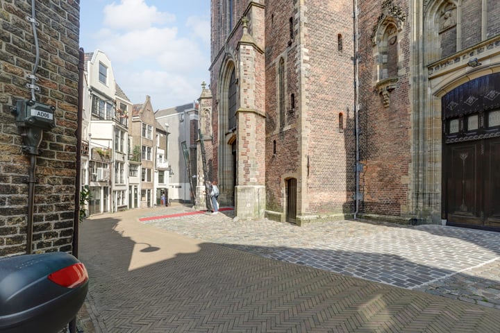 View photo 30 of Achter de Kerk 9-E