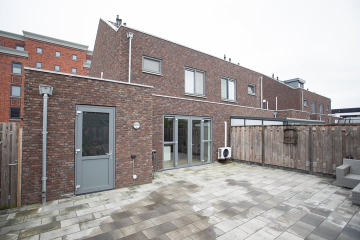 View photo 2 of Vixseboxsestraat 20