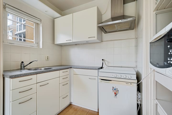 Foto 12 van Frederik Hendrikstraat 4