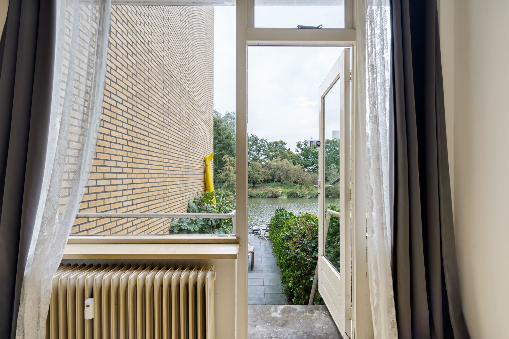 Foto 18 van Frederik Hendrikstraat 4