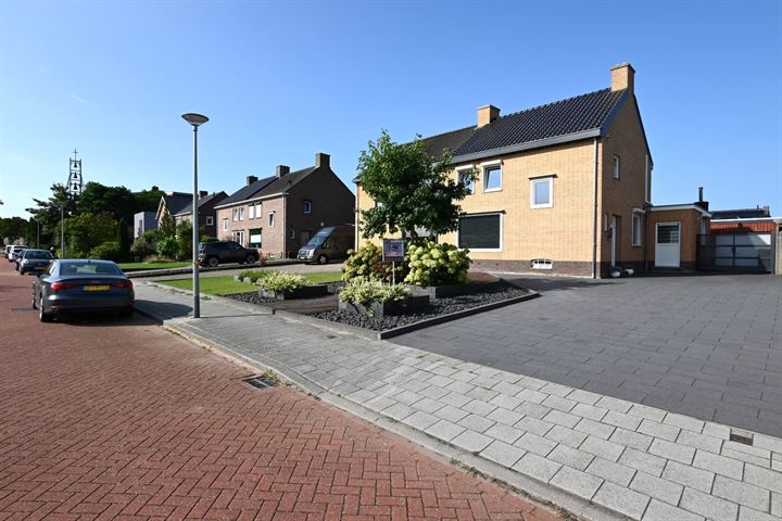 Bekijk foto van Pasteurstraat 11