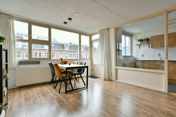 Foto 4 van Balistraat 85-D