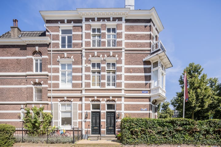 Bekijk foto 35 van Prins Hendrikstraat 63-2