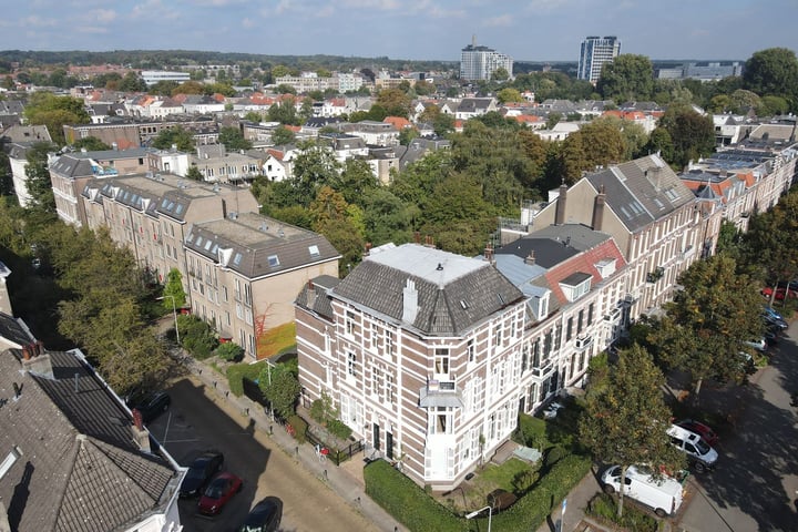 Bekijk foto 37 van Prins Hendrikstraat 63-2