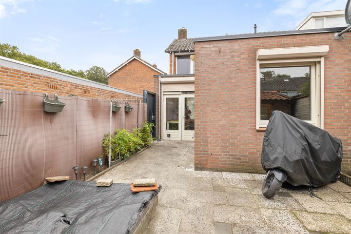 Bekijk foto 27 van Korenbloemstraat 20