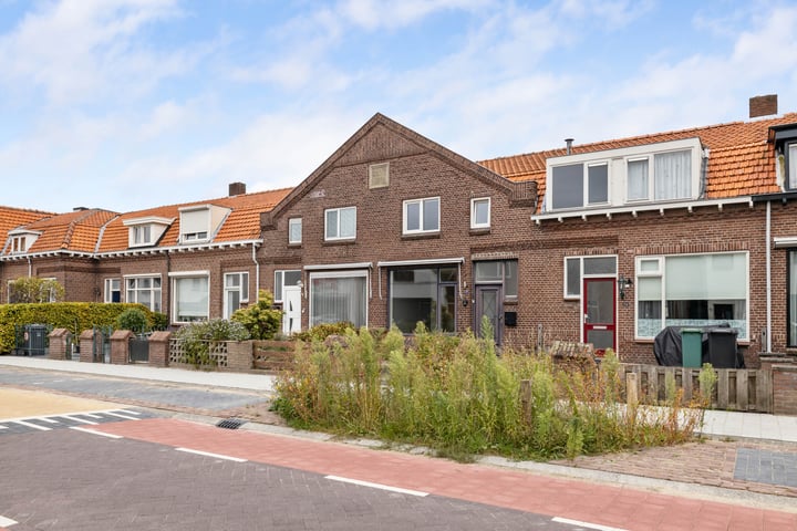 Bekijk foto 1 van St. Antoniusstraat 77