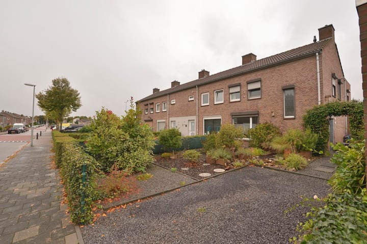 Foto 2 van Prinsenstraat 2