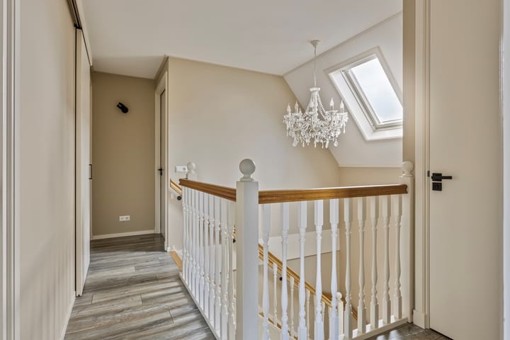 Photo 21 of Herman de Ruijterstraat 56