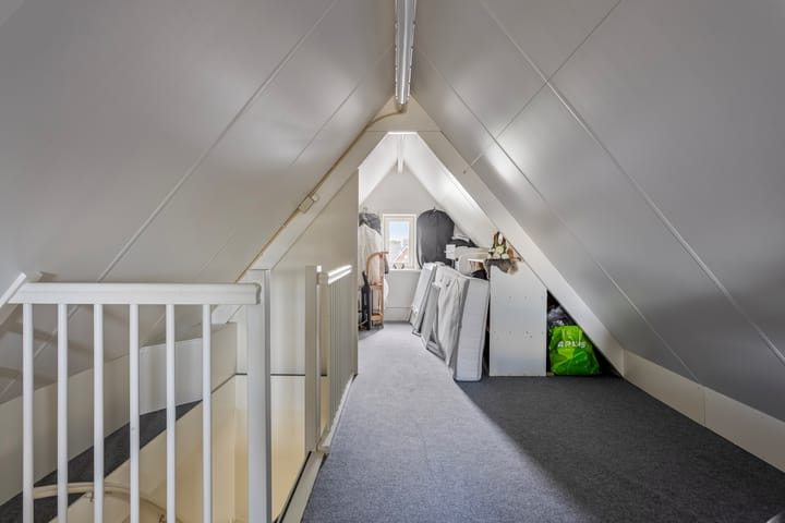 Photo 35 of Herman de Ruijterstraat 56