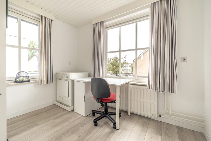 Foto 22 van Jan Oomenstraat 37