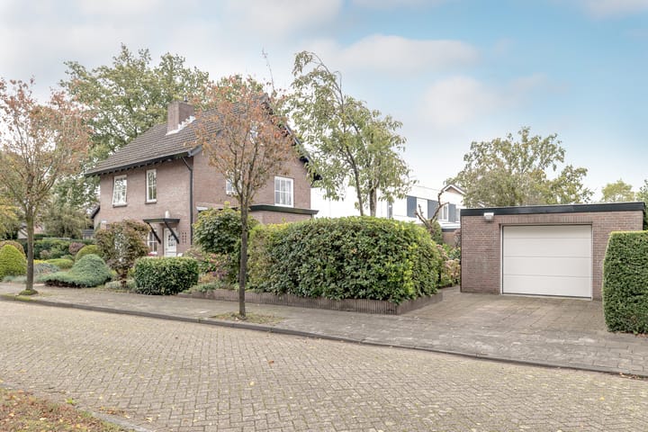 Foto 30 van Jan Oomenstraat 37