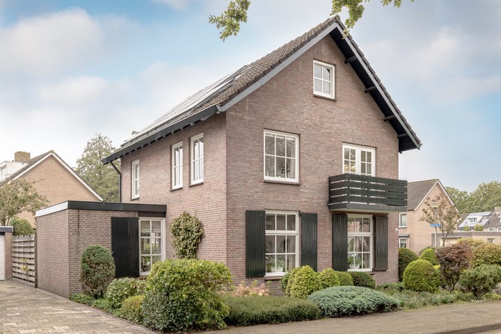 Foto 32 van Jan Oomenstraat 37