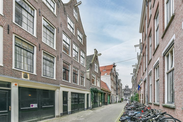 Bekijk foto 1 van Langestraat 26-1