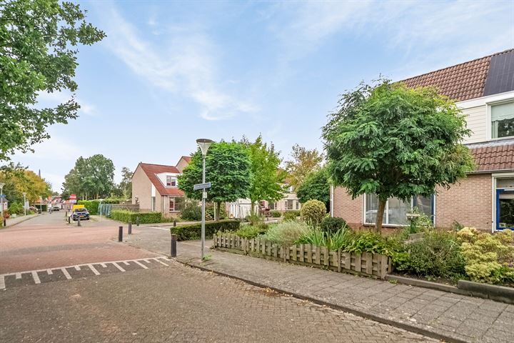 Bekijk foto 32 van Nieuwe Onnastraat 63