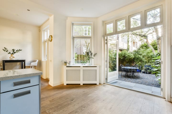 Foto 9 van Bachstraat 24