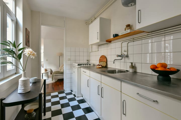 Photo 11 of Frederik Hendrikstraat 125-1