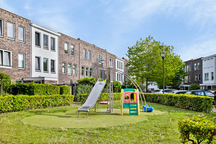 Bekijk foto 40 van Gabriël Metzustraat 57