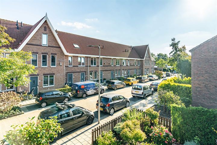 Bekijk foto 39 van Willibrordusstraat 9