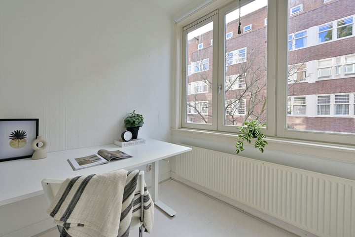 View photo 3 of Filips van Almondestraat 24-1