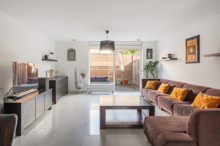 Foto 10 van Priamsingel 45