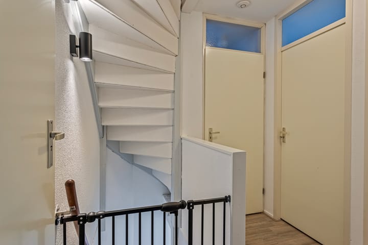 Foto 15 van Jonker Florislaan 11