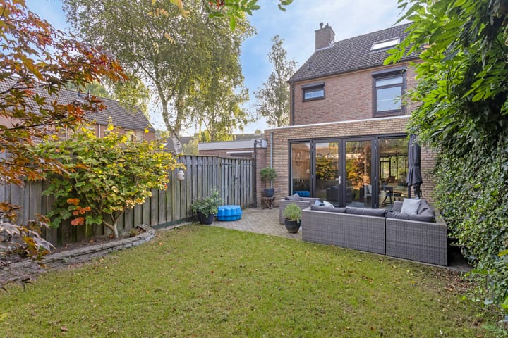 Foto 26 van Jonker Florislaan 11