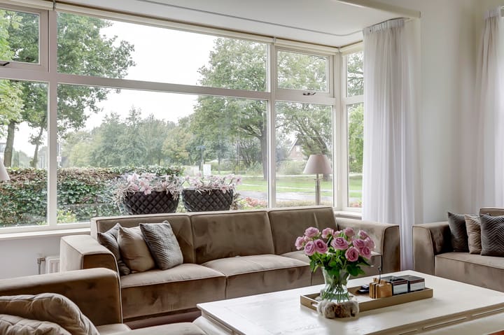 Foto 16 van Van der Waalslaan 1