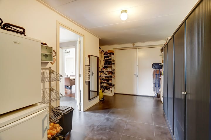 Foto 21 van Van der Waalslaan 1