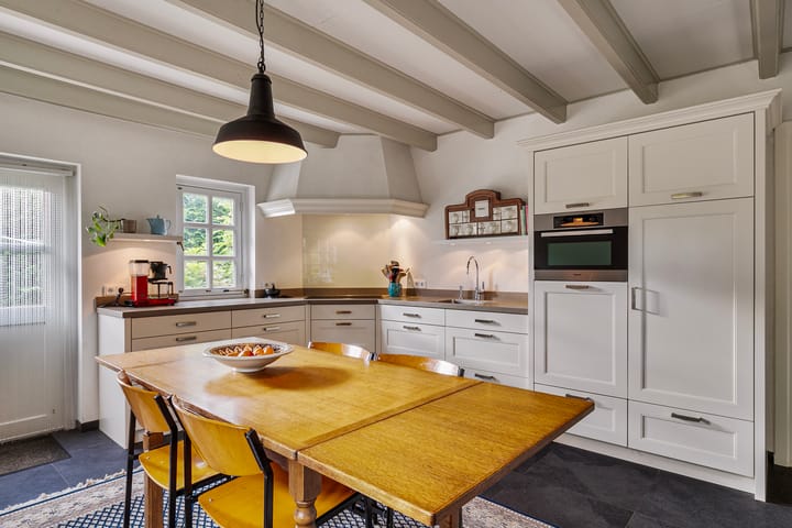 Photo 6 of Pater Visserslaan 10-A