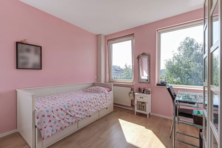 Foto 32 van Van der Waalslaan 1