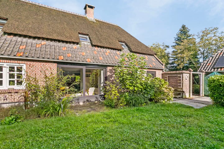 Photo 34 of Pater Visserslaan 10-A