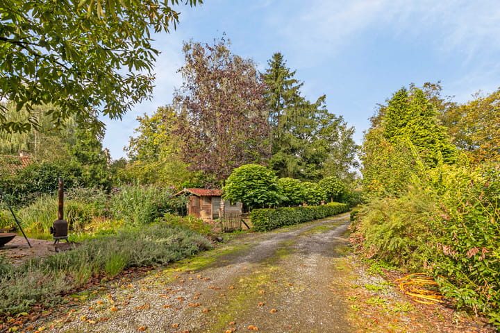 Photo 40 of Pater Visserslaan 10-A