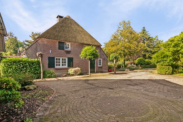 Photo 46 of Pater Visserslaan 10-A