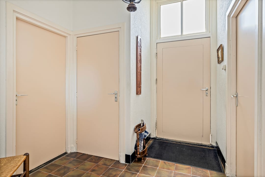 Foto 17 van Spoorstraat 9