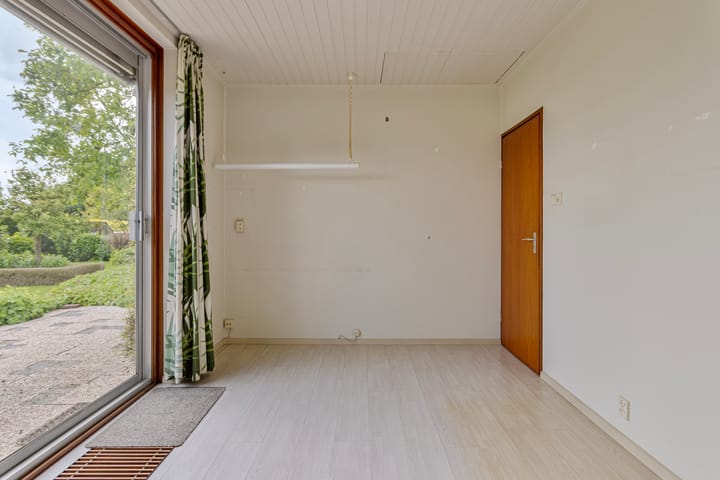 Photo 16 of Appellaan 3