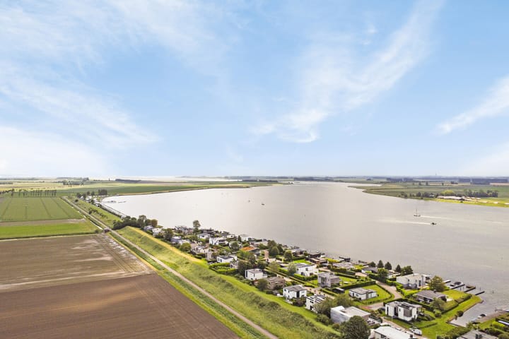 Photo 27 of Appellaan 3