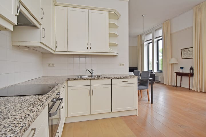 Foto 13 van Oostduinlaan 46-C