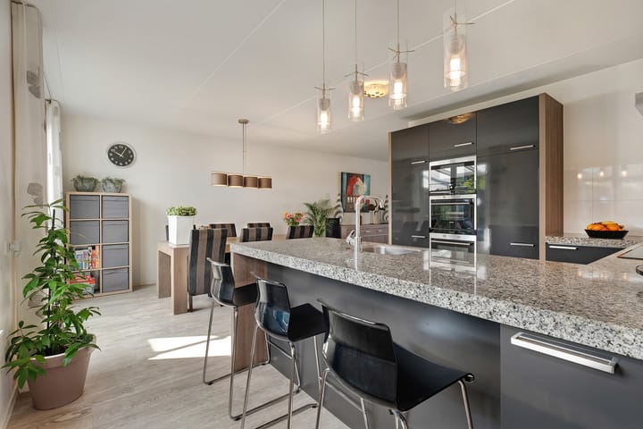 Foto 2 van Molenaarses 28