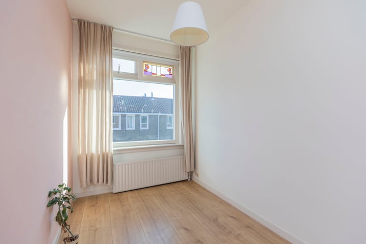 Bekijk foto 19 van Hoekenessestraat 43