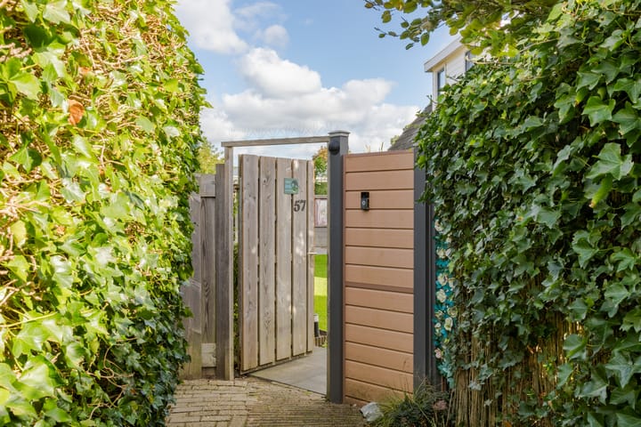 Foto 3 van Vennewatersweg 21-57