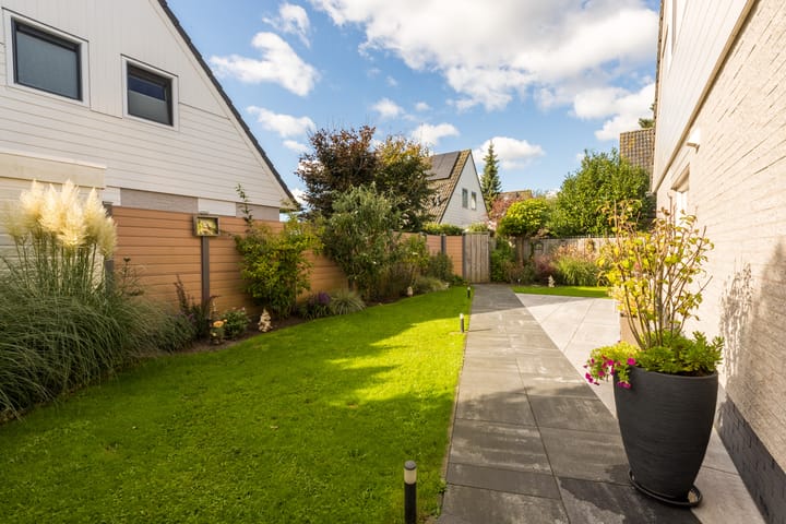 Foto 37 van Vennewatersweg 21-57