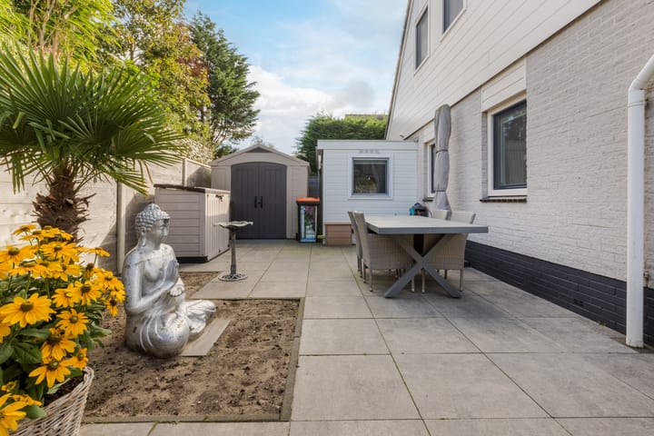 Foto 43 van Vennewatersweg 21-57