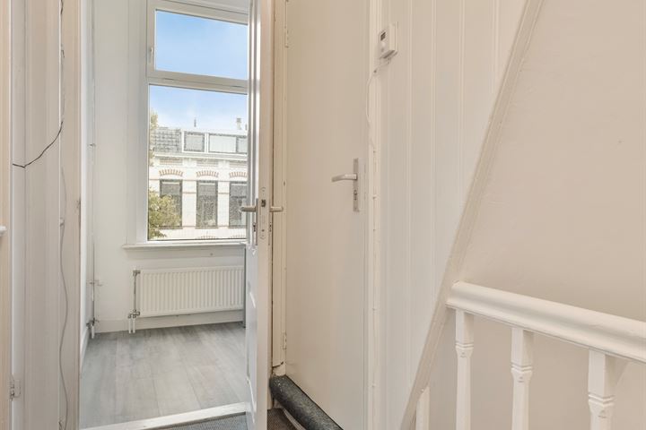 View photo 6 of Leoninusstraat 29