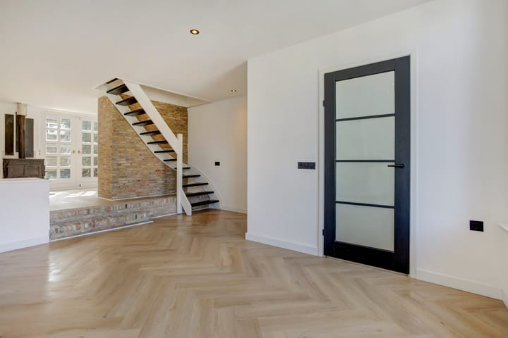 Foto 9 van Achtvoet 2