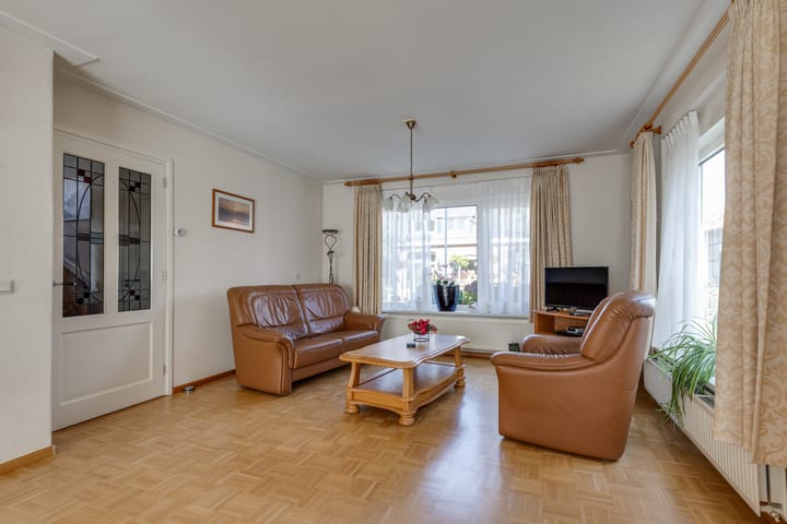 Photo 11 of Maurits Prinsstraat 11