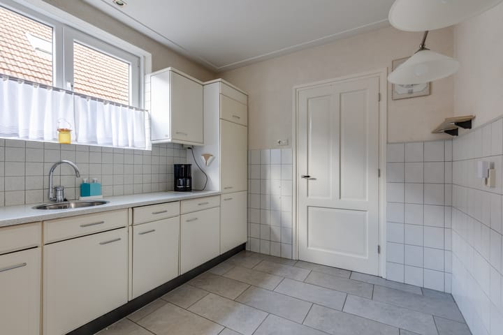 Photo 19 of Maurits Prinsstraat 11